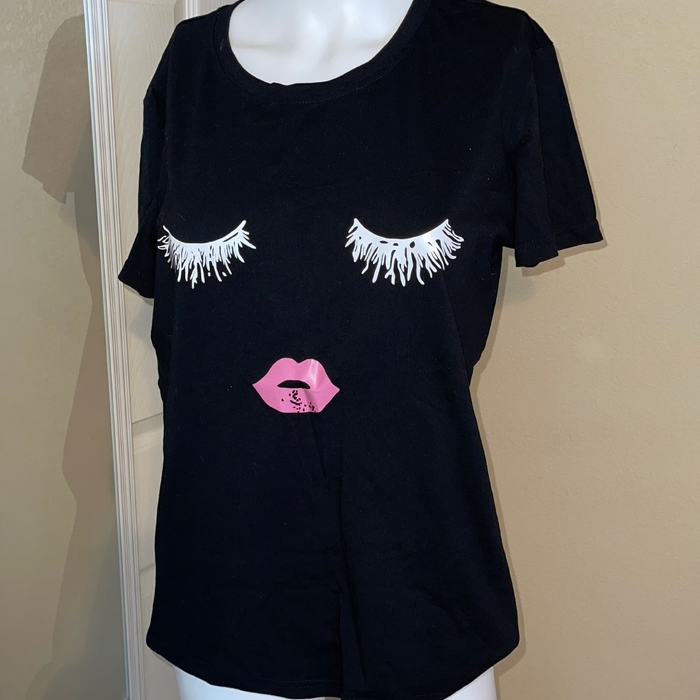 Lashes graphic T-shirt
